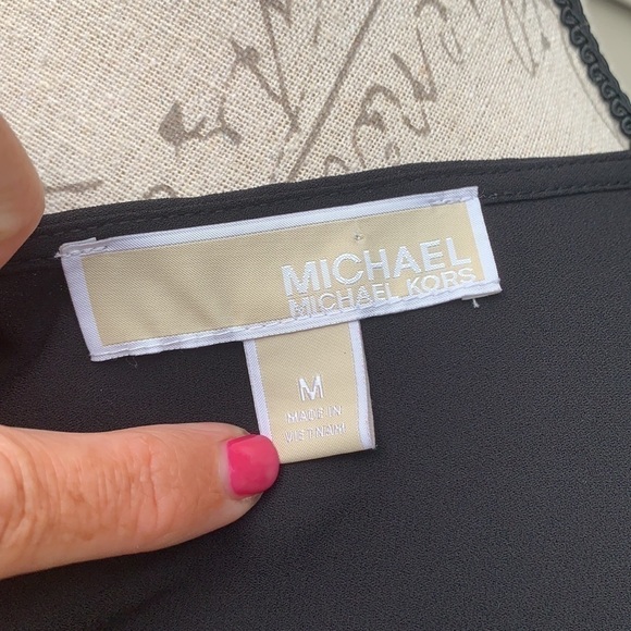 MICHAEL MICHAEL KORS Black Short Sleeve Zip-Up Top - Picture 12 of 12